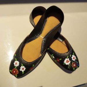 Floral Art Black Khussa